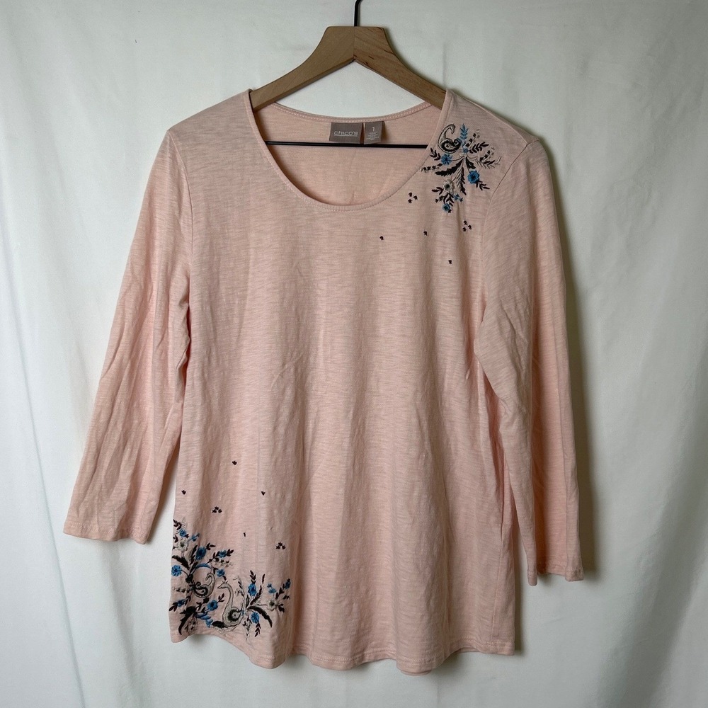 Chicos Womens Embroidered Floral Swan Slub Knit Cotton Top Size 1/M Pink Casual